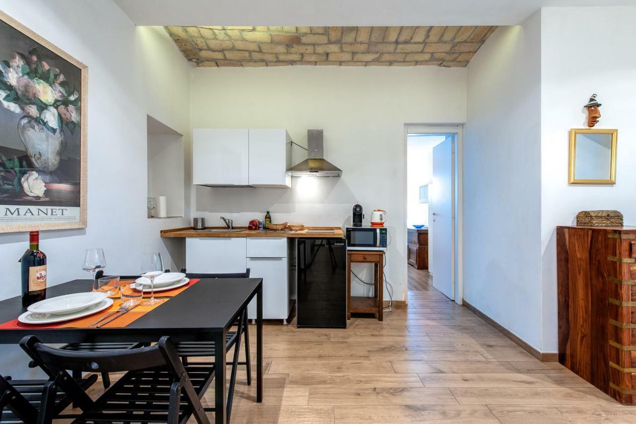 Apartment Il Giardino Dell'argano Rosso Rome